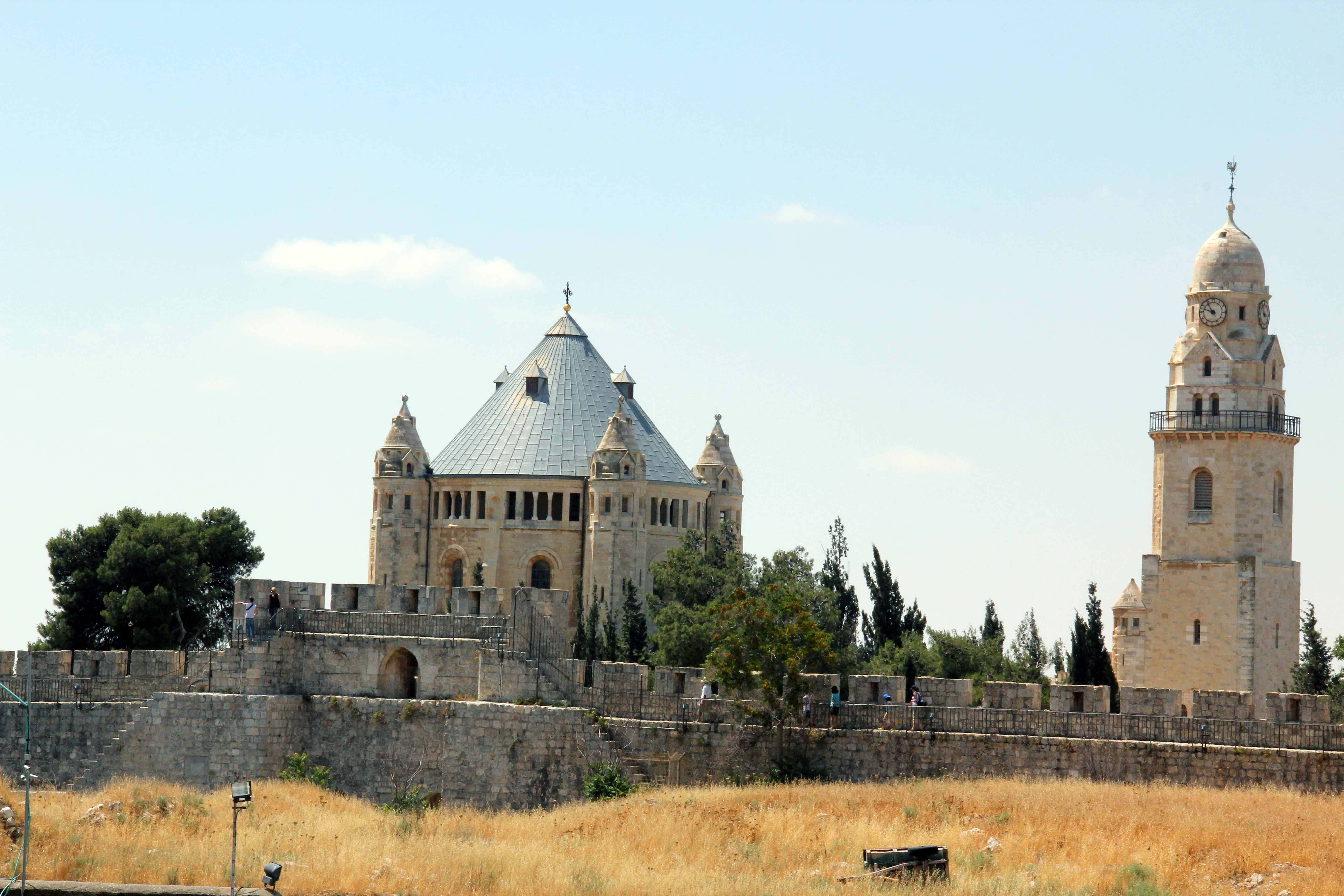 Ramparts Walk Citadel 38